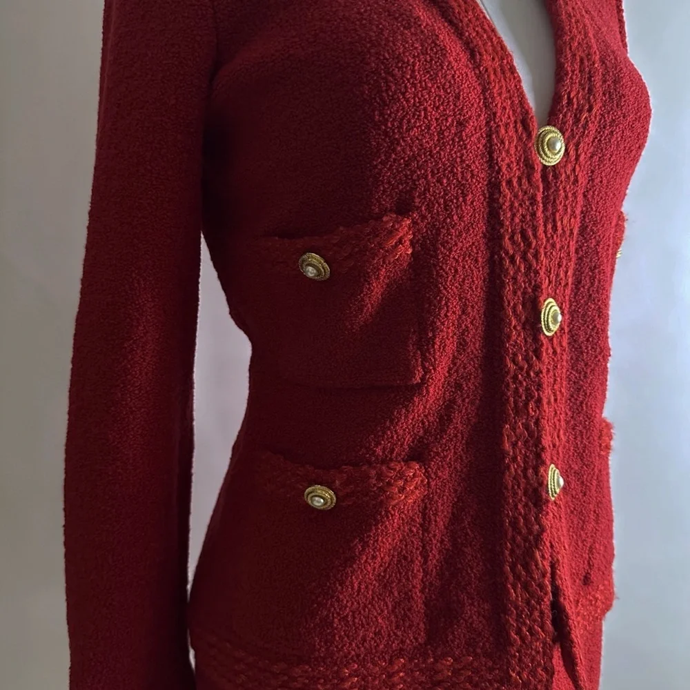 Vintage 80's Designer Adolfo Red Bouclé Wool Set with Lady Jacket & Skirt - Picture 10 of 12